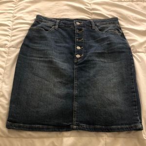 Banana republic denim skirt